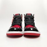  NIKE AIR JORDAN 1 RETRO HIGH OG PATENT BRED 555088 063 