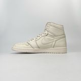  NIKE AIR JORDAN 1 RETRO HIGH OG SAIL 555088-114 