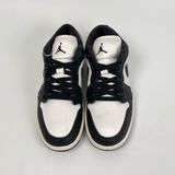  NIKE AIR JORDAN 1 LOW SE VINTAGE PANDA FB9893 101 