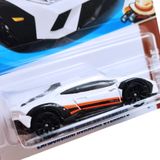  HOT WHEELS BASIC LAMBORGHINI HURACAN STERRATO WHITE - HYW93 