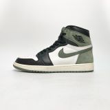  NIKE AIR JORDAN 1 RETRO HIGH OG CLAY GREEN 555088-135 