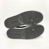  NIKE AIR JORDAN 1 RETRO HIGH OG BLACK WHITE DZ5485-010 