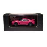  KYOSHO - NISSAN SKYLINE GTR R35 PINK - KR35P 