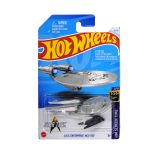  HOT WHEELS BASIC U.S.S. ENTERPRISE NCC-1701 HTB32 