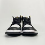  NIKE JORDAN 1 MID BLACK UNIVERSITY GOLD - 554724-177 