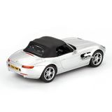  MINI GT - 1/64 BMW Z8 007 SERIES THE WORLD IS NOT ENOUGH ENGLISH VER - 906 