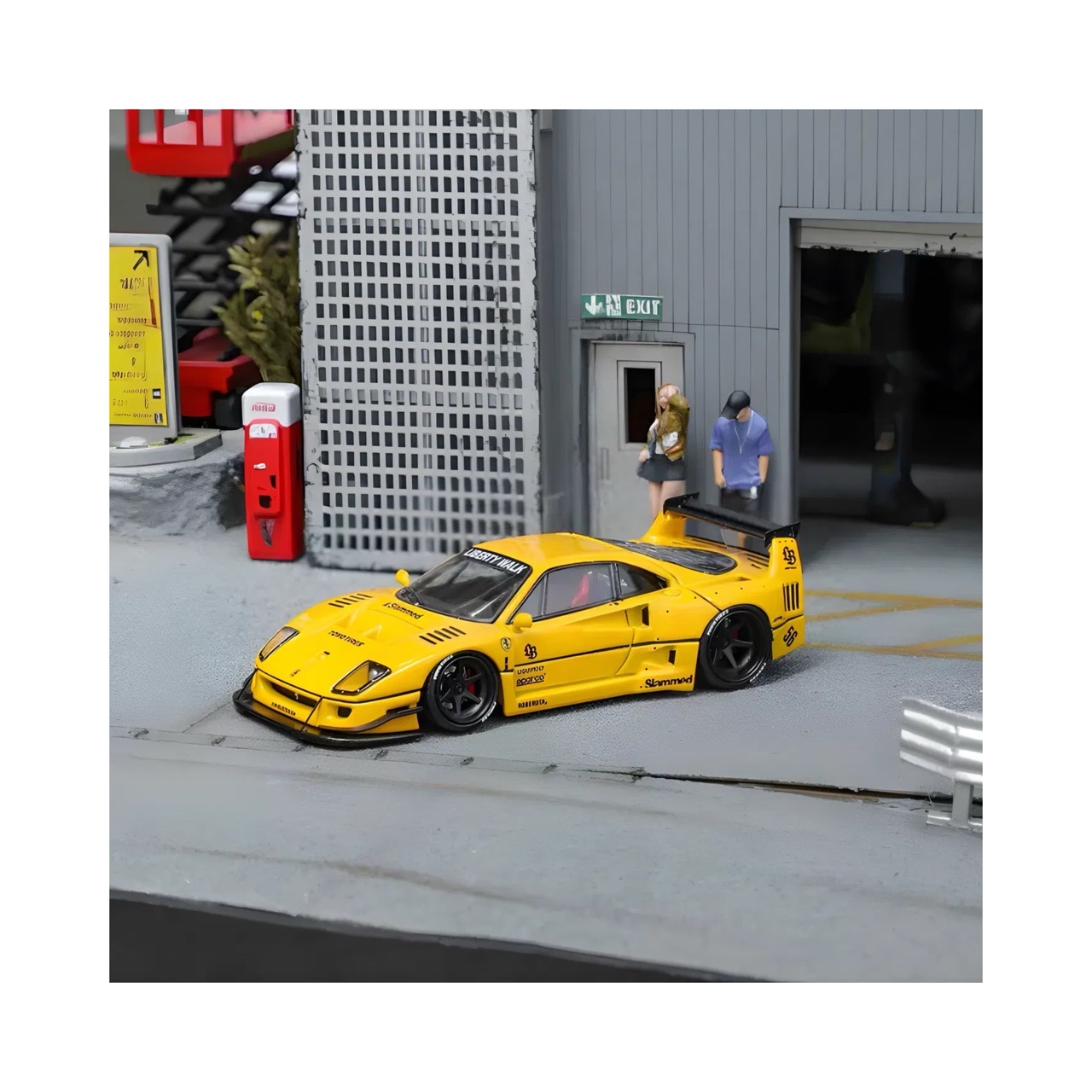 MINI GT - LBWK NISSAN SILVIA S15 GOLD CHROME [ HARAJUKU STORE