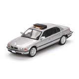  MINI GT - 1/64 BMW 750IL RHD 007 SERIES TOMORROW NEVER DIES ENGLISH - 902 