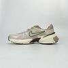  NIKE V2K RUN CREAM FD0736-103 