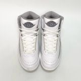  NIKE AIR JORDAN 2 RETRO CEMENT GREY DR8884-100 
