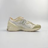  NEW BALANCE 1906R LUNAR NEW YEAR CREAM M1906NLY 