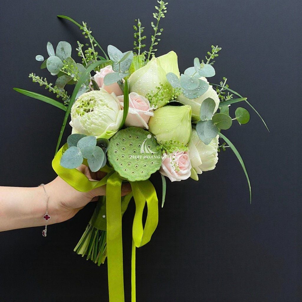 Hoa cầm tay cô dâu - Chính Là Em - 11704