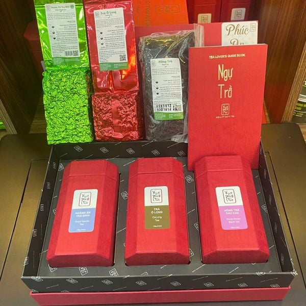 PHÚC AN - Quà tặng tri ân ( Hoàng Ân Trà Đinh + Ô Long Tứ Quý + Hồng Trà Thư Các)
