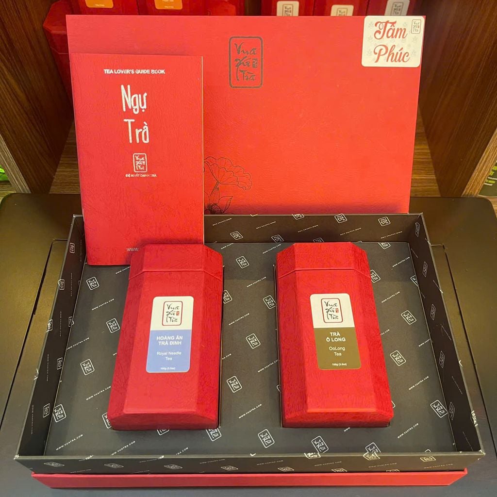 TÂM PHÚC - Quà tặng người lớn tuổi ( Hoàng Ân Trà Đinh + Trà Ô Long Tứ Quý)