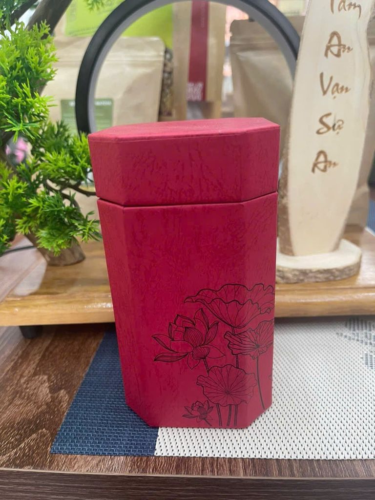 Ô Long Nhân Sâm - Hộp Mỹ Thuật Cao Cấp