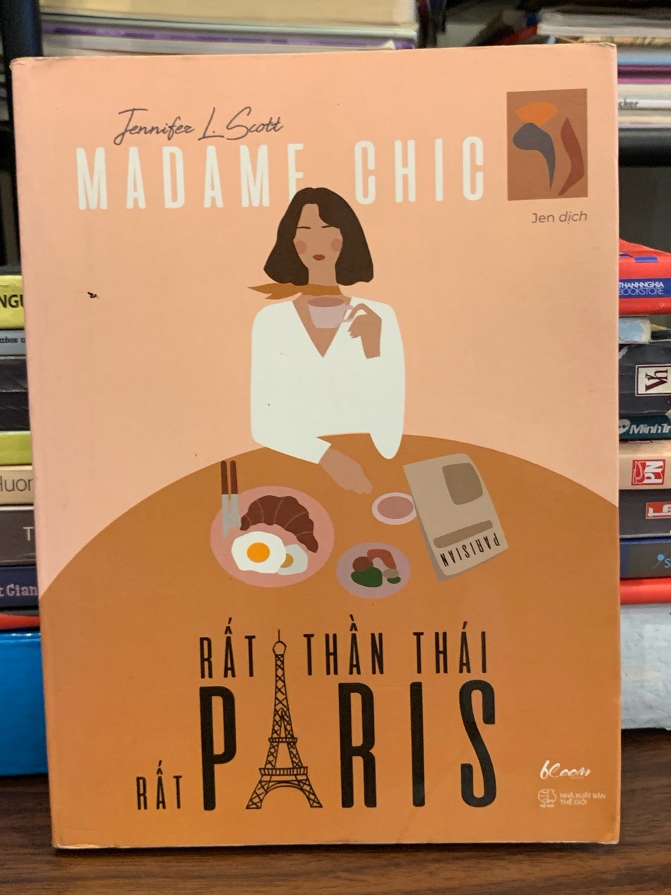 Madame Chic: Rất thần thái, rất Paris – Jennifer L. Scott