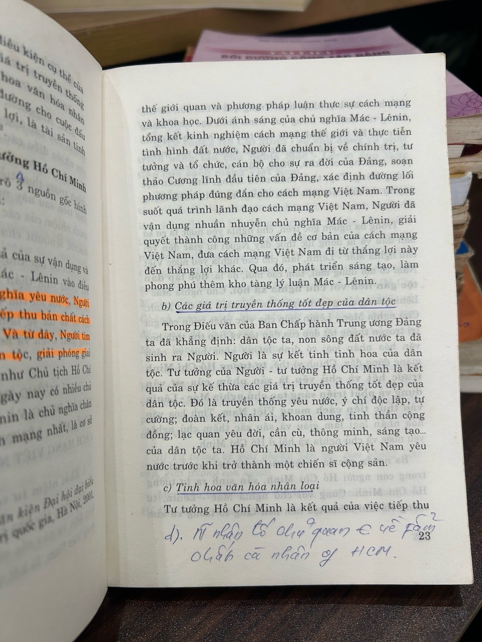 Tài liệu bồi dưỡng lý luận chính trị dùng cho đảng viên mới