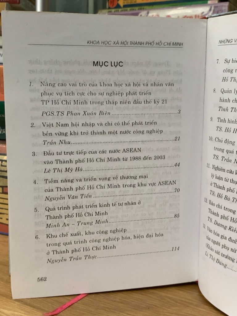 Khoa học Xã Hội thành phố Hồ Chí Minh những vấn đề nghiên cứu -Pgs Phan Xuân Biên-TS Hồ Hữu Nhựt - Ảnh thực tế 5