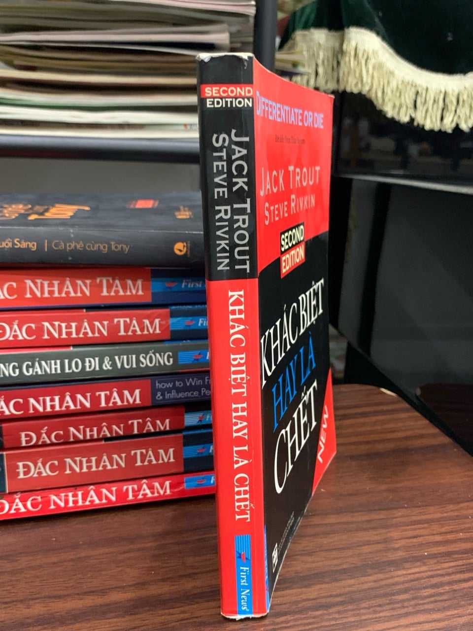 Khác biệt hay là chết — Jack Trout, Steve Rivkin