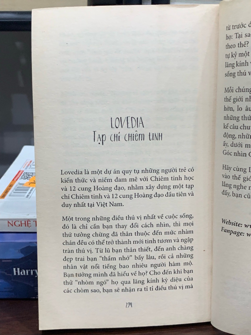 Lạc nhau giữa ngân hà- Nhóm bút Lovedia