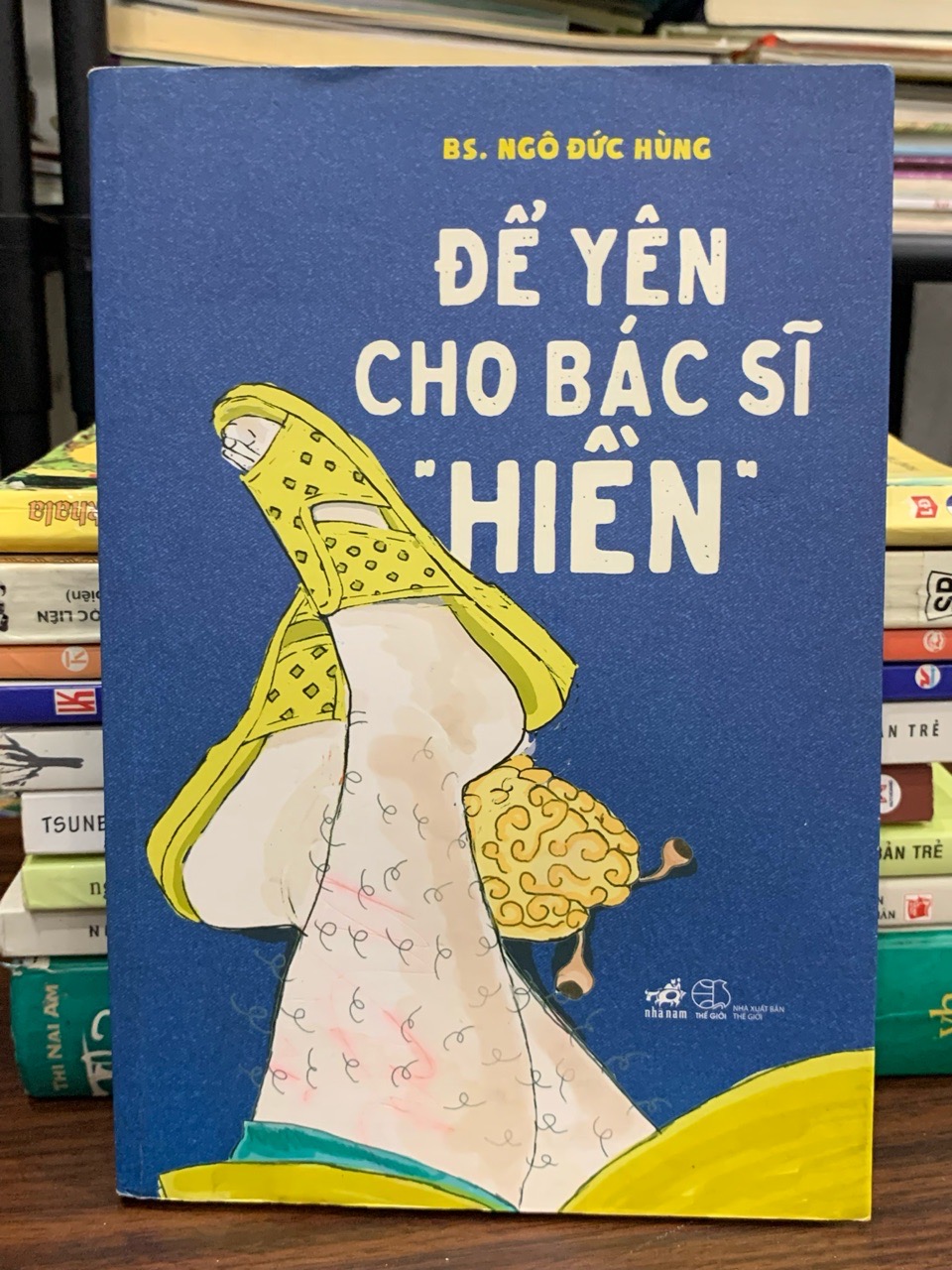 Để yên cho bác sĩ “hiền” — BS. Ngô Đức Hùng