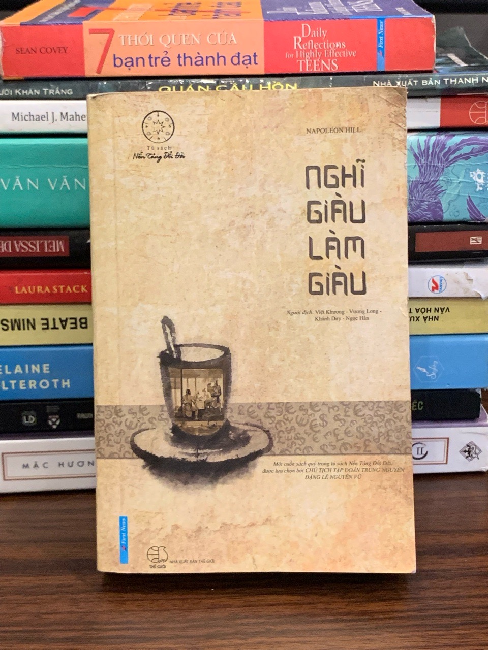 Nghĩ giàu làm giàu – Napoleon Hill