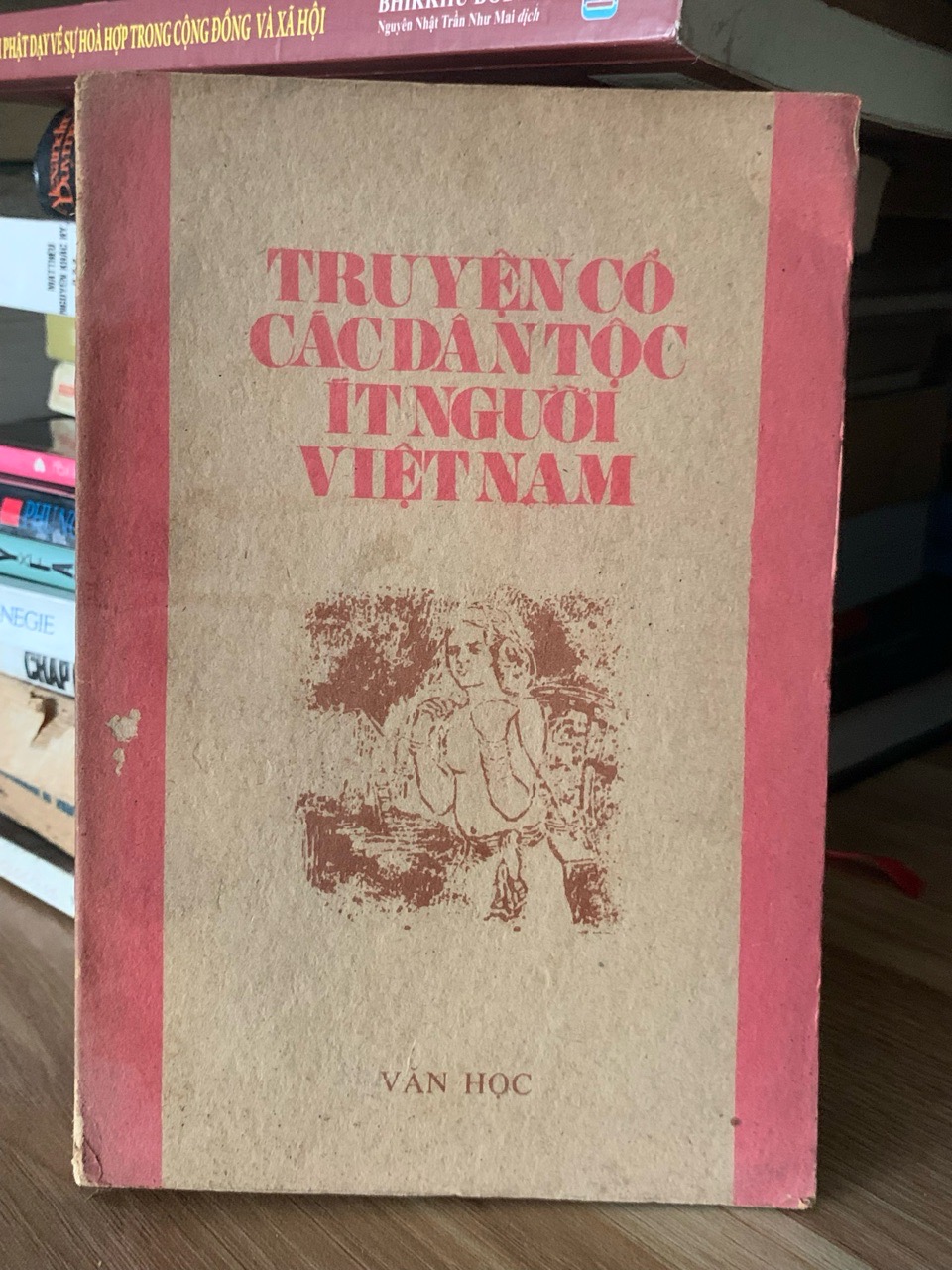 Truyện cổ các dân tộc ít người Việt Nam-NXB Văn Học