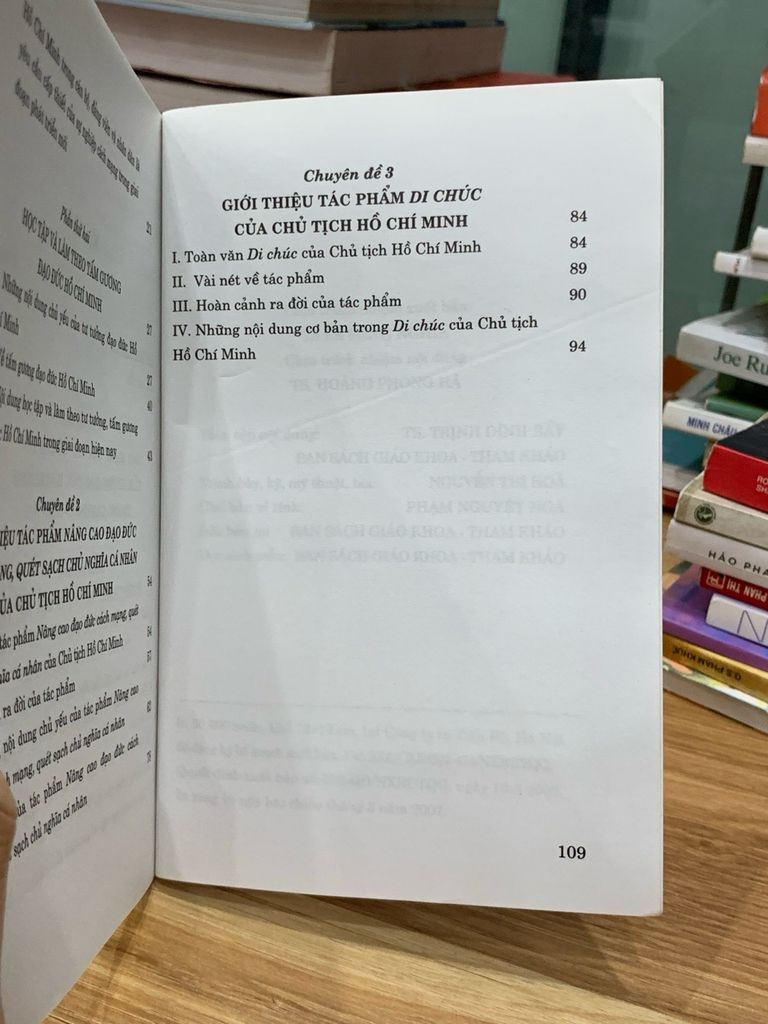 Đẩy mạnh học tập và làm theo tấm gương đạo đức Hồ Chí Minh -NXB chính trị quốc gia - Ảnh thực tế 5
