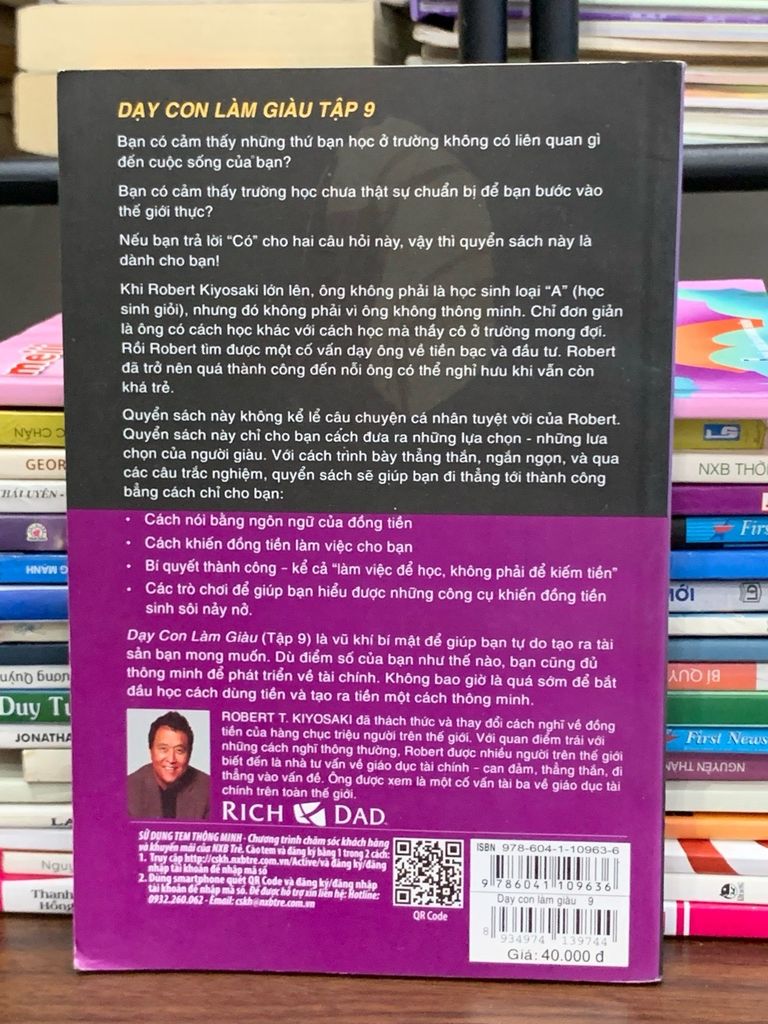 Những bí mật về tiền bạc mà bạn không học ở nhà trường – Robert T. Kiyosaki - Ảnh chụp thực tế