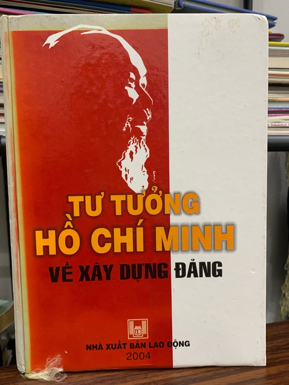 Tư tưởng Hồ Chí Minh về xây dựng Đảng trong sạch, vững mạnh