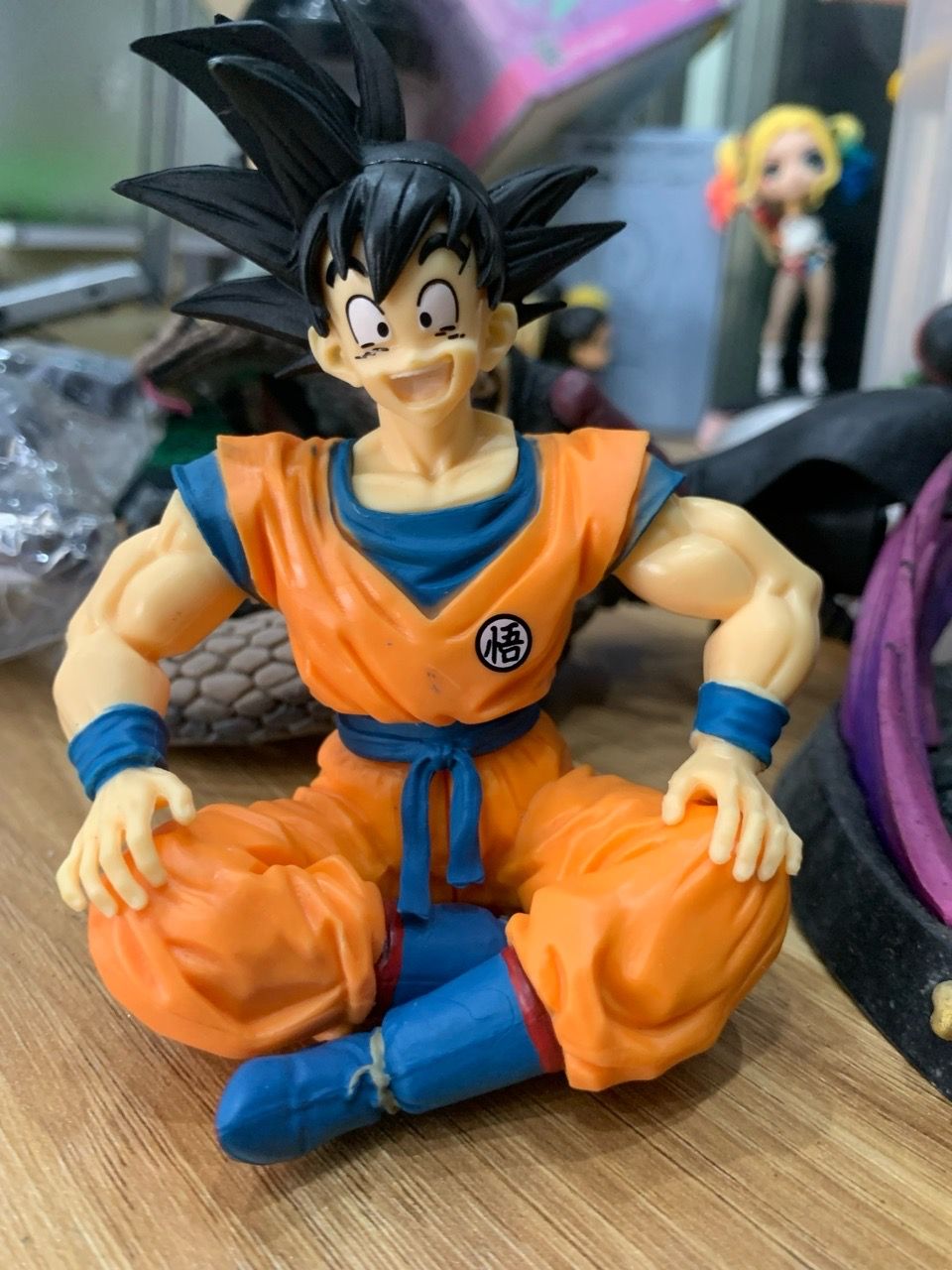 Mô hình Son Goku trong tư thế ngồi thiền - Dragon Ball Z Figure