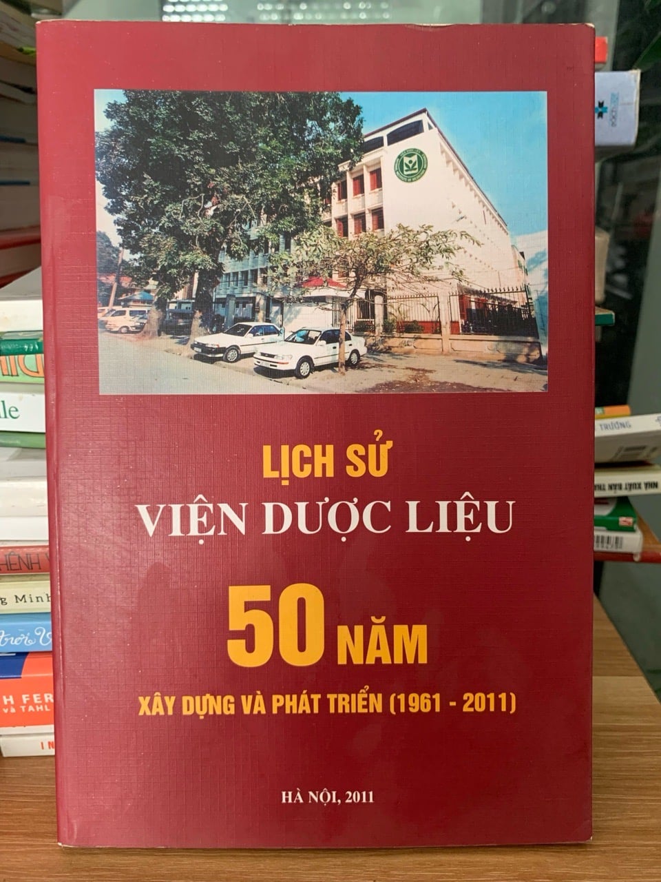 Lịch sử viện dược liệu 50 năm xây dựng và phát triển(1961-2001)