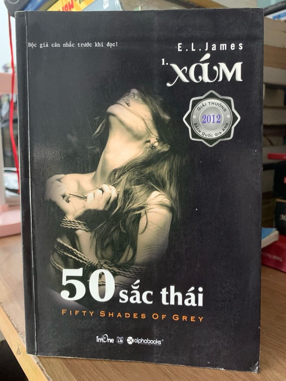 50 Sắc Thái xám - E.L James