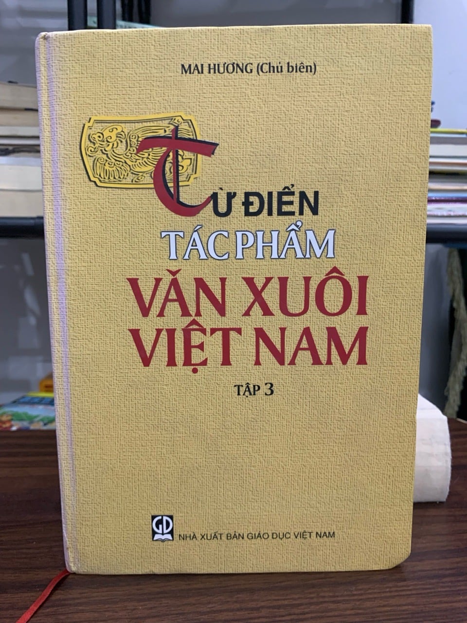 Từ điển tác phẩm văn xuôi Việt Nam tập 3 – Mai Hương