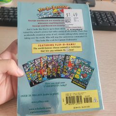 Captain Underpants and the Attack of the Talking Toilets Dav Pilkey - ảnh 2