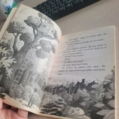 Dinosaurs Before Dark (Magic Tree House #1)  Mary Pope Osborne - ảnh 5