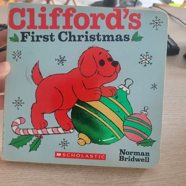 Clifford's First Christmas Norman Bridwell