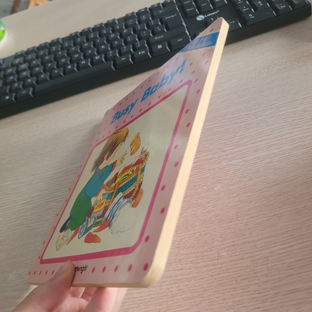 Busy Baby!  Stephen Cartwright - Ảnh thực tế 4