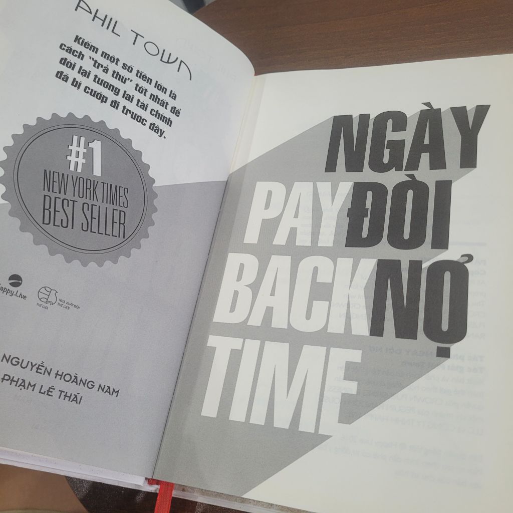 Ngày Đòi Nợ (Payback Time) - Phil Town - Ảnh thực tế 7
