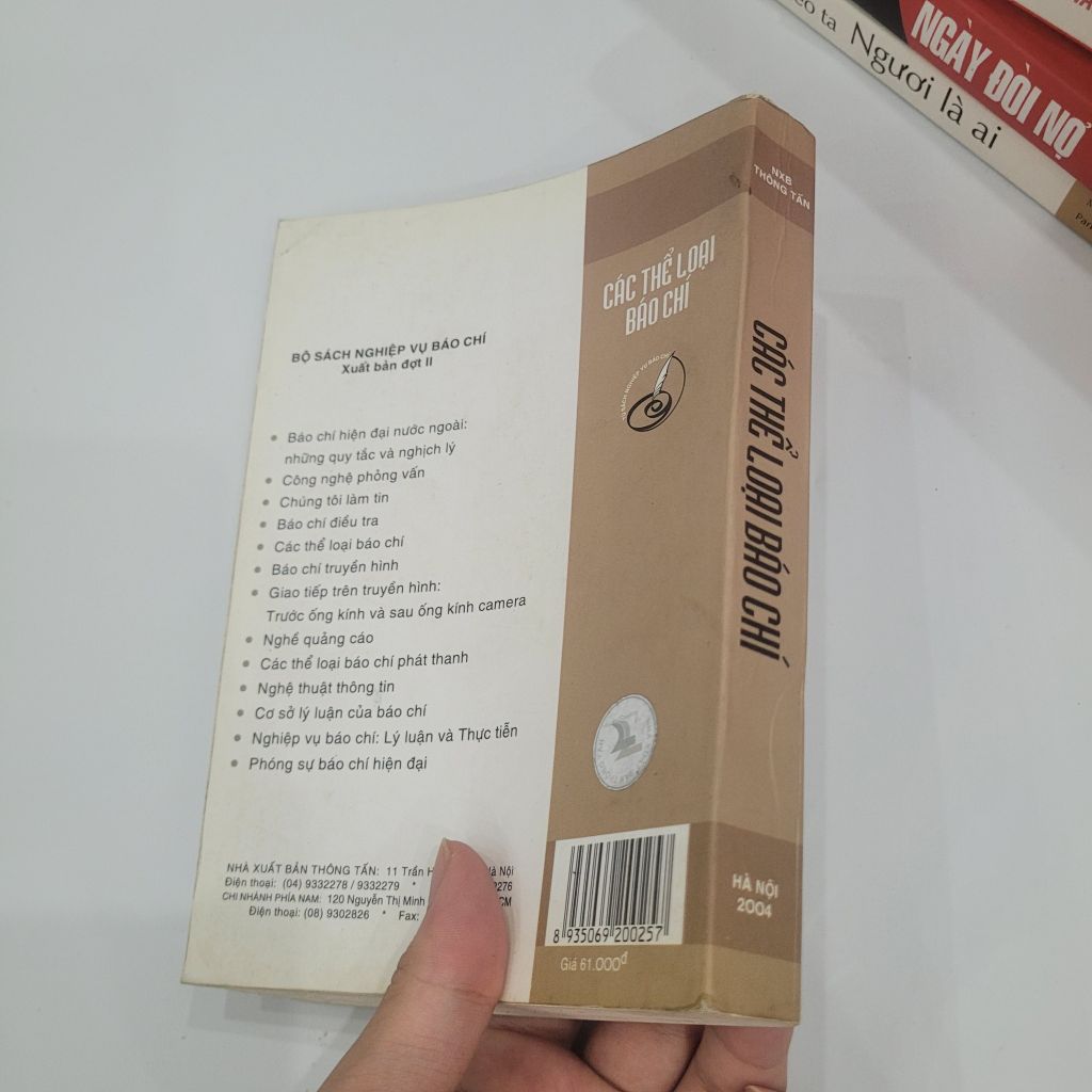 Các Thể Loại Báo Chí - Axel Aubert và Jean-Francois Tétu - Ảnh thực tế 6