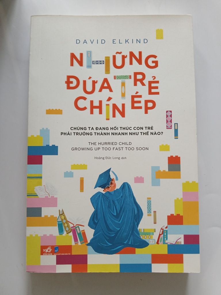 Những đứa trẻ chín ép - David Elkind