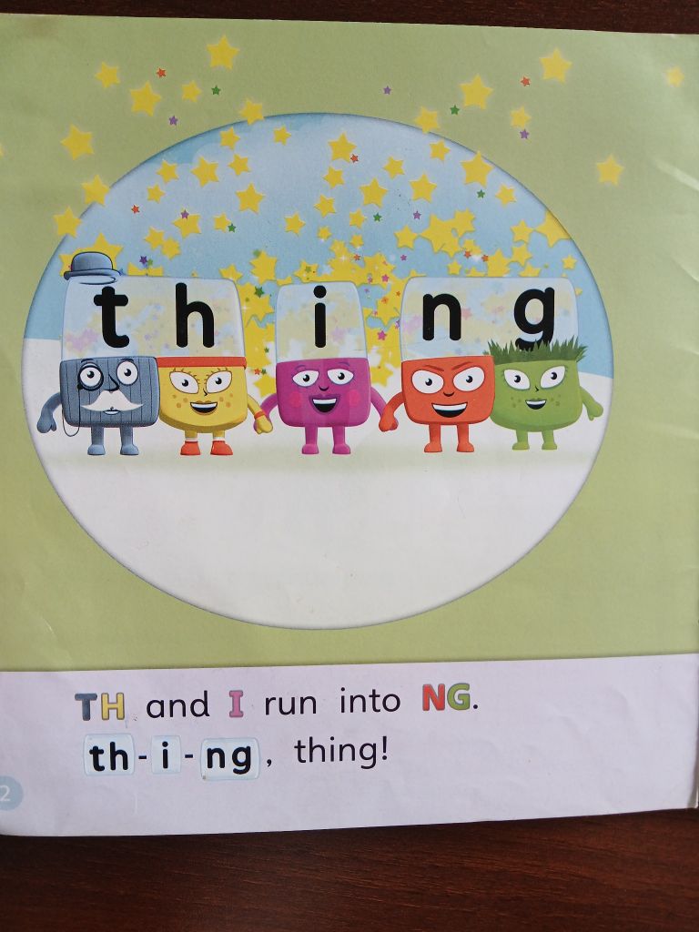 Alphablocks: The Thing - Joe Elliot - Ảnh thực tế 4