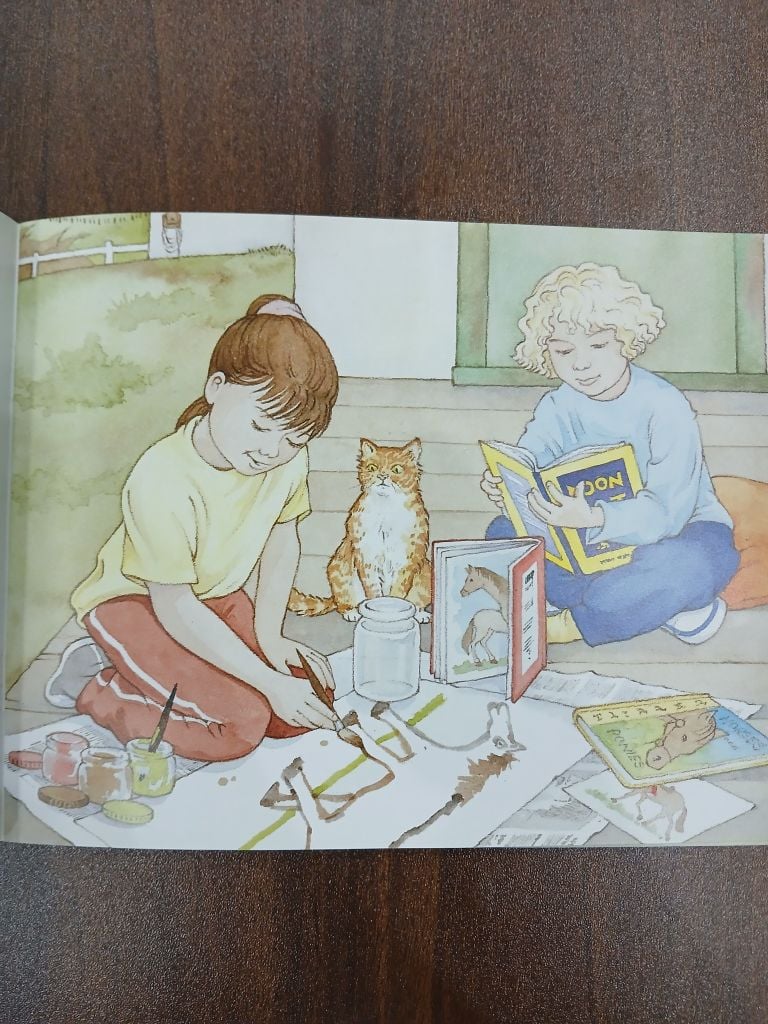 A tree horse - Mandi Rathbone & Sharyn Madder - Ảnh thực tế 6