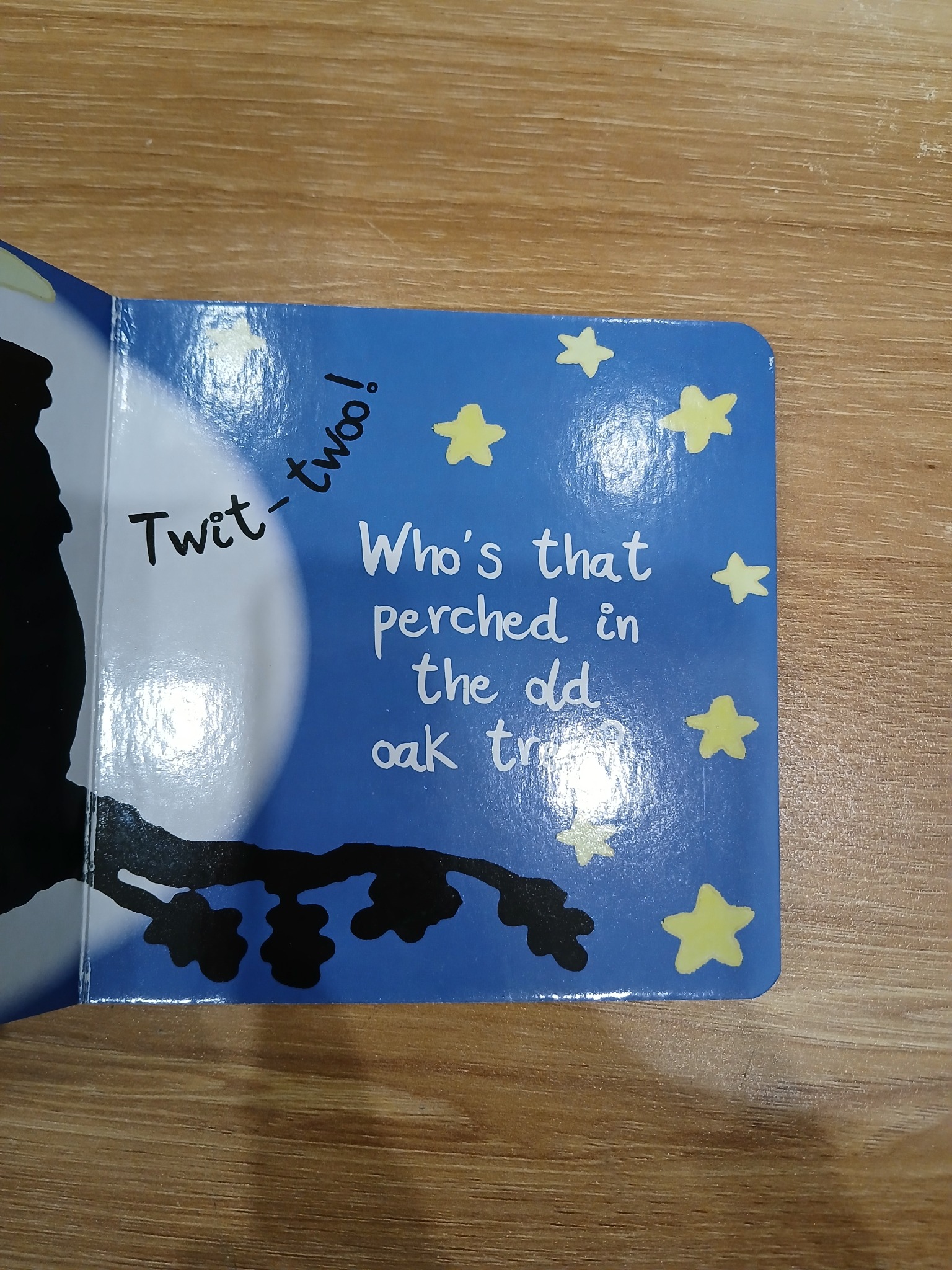 Ollie the Owl Tác giả: Jo Joof