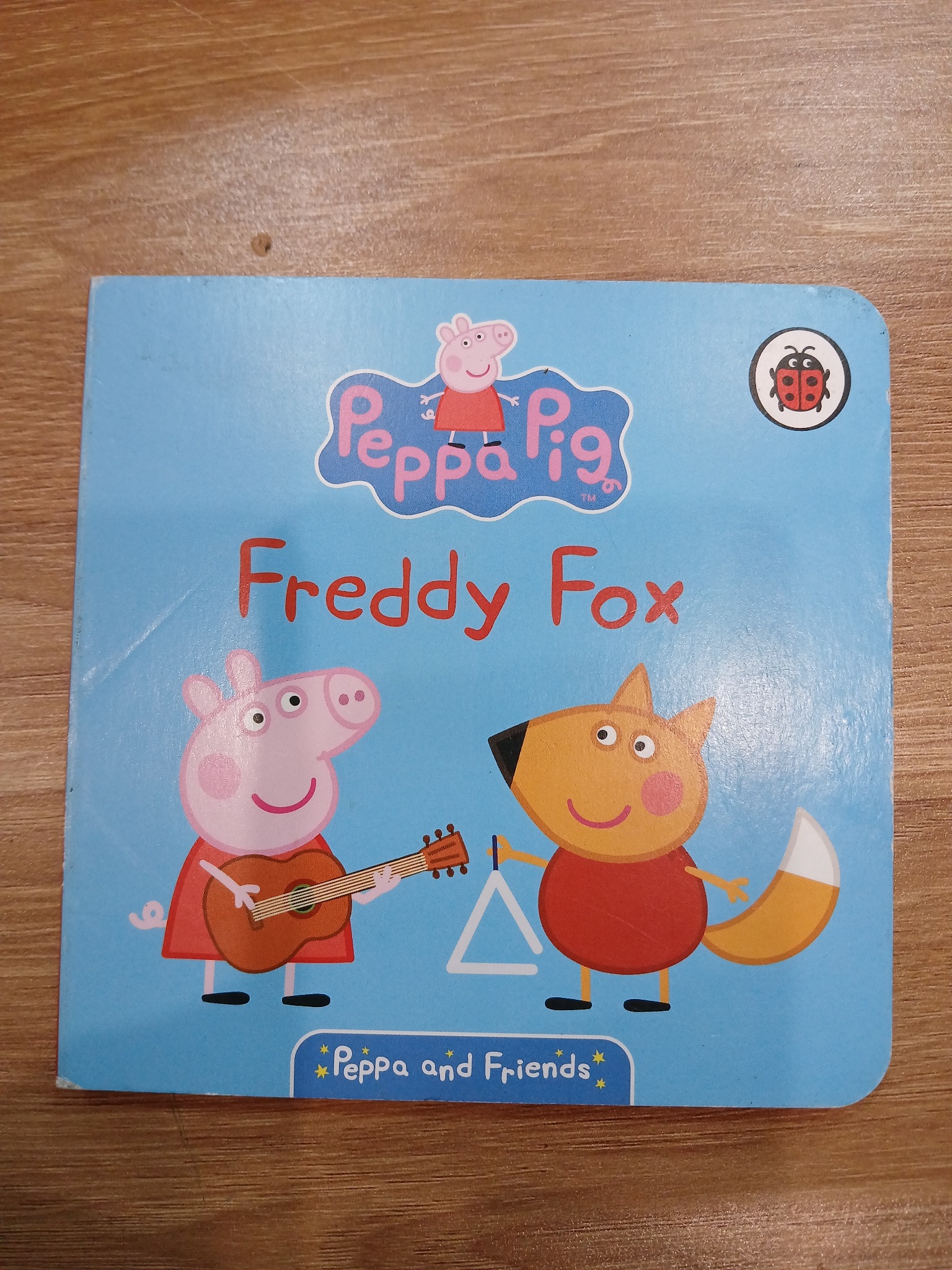 Freddy Fox Mandy Archer, Ladybird