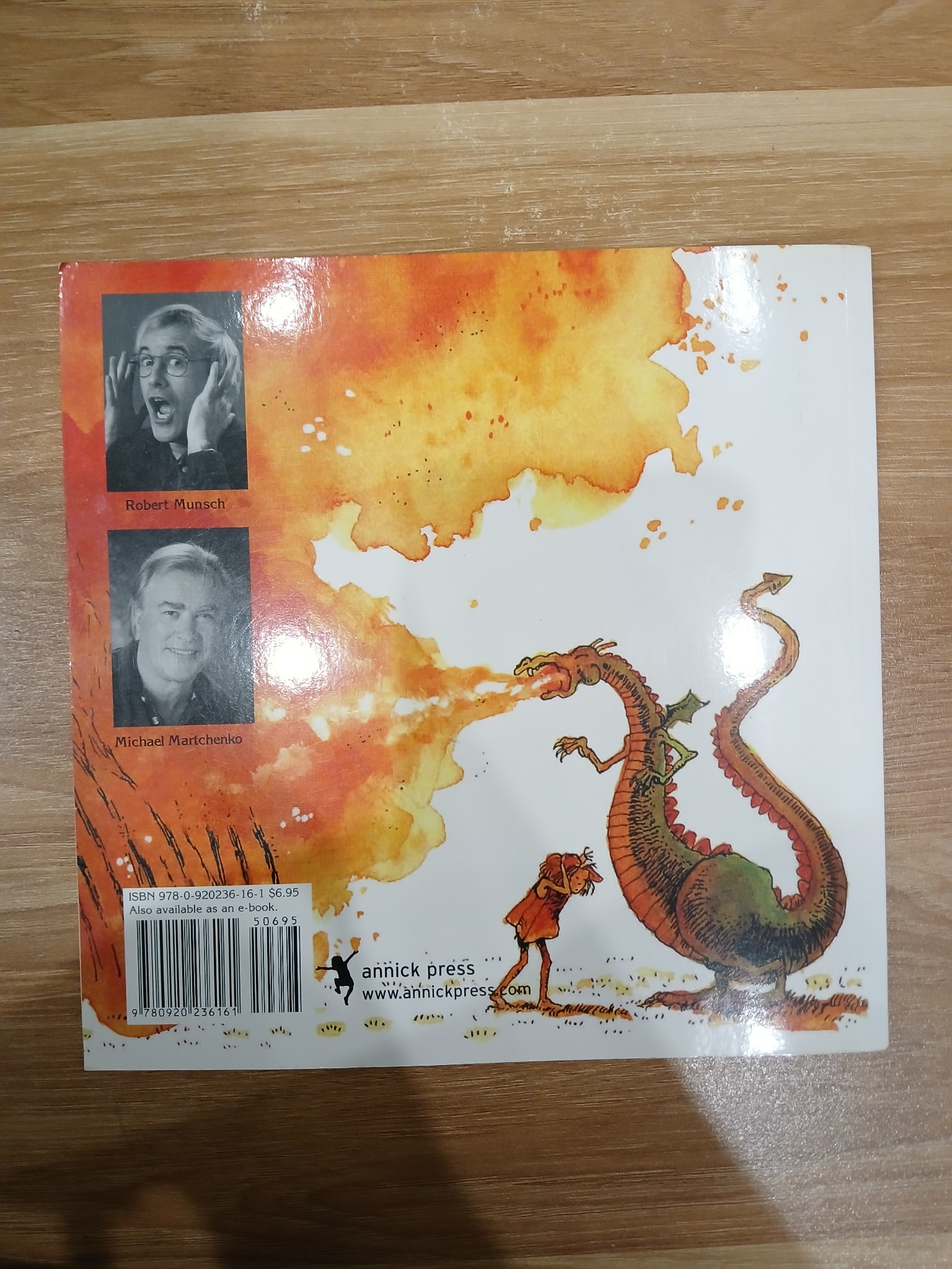 The Paper Bag Princess - Robert Munsch & Michael Martchenko