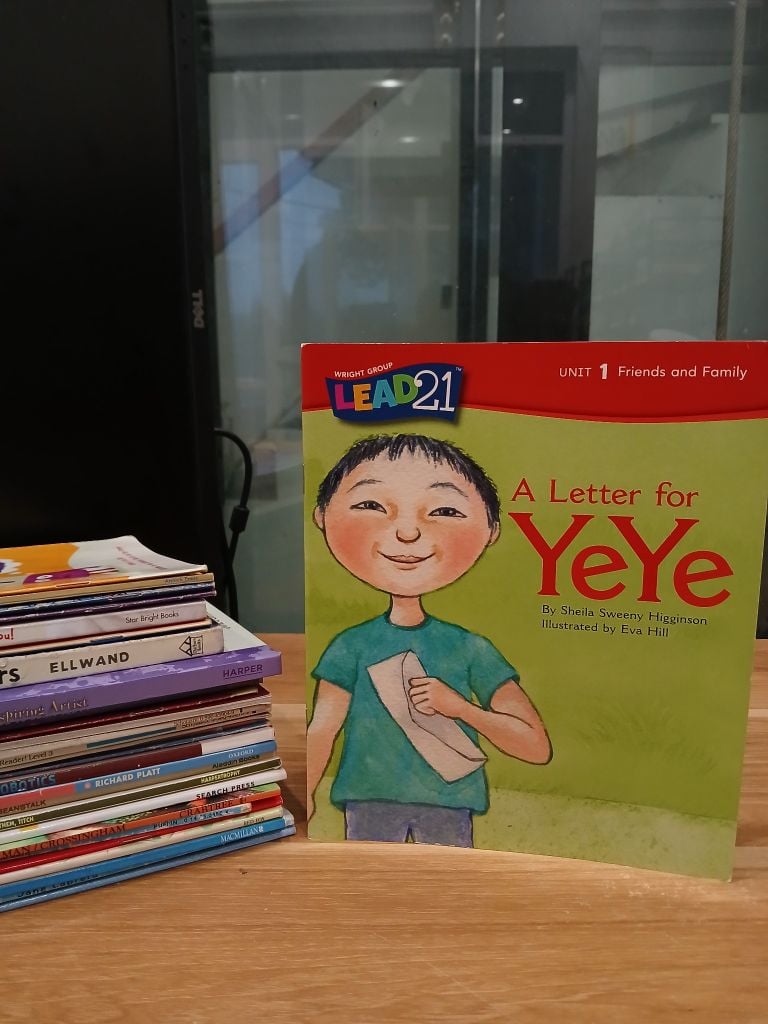A Letter for Yeye - Sheila Sweeny Higginson - Ảnh thực tế 10