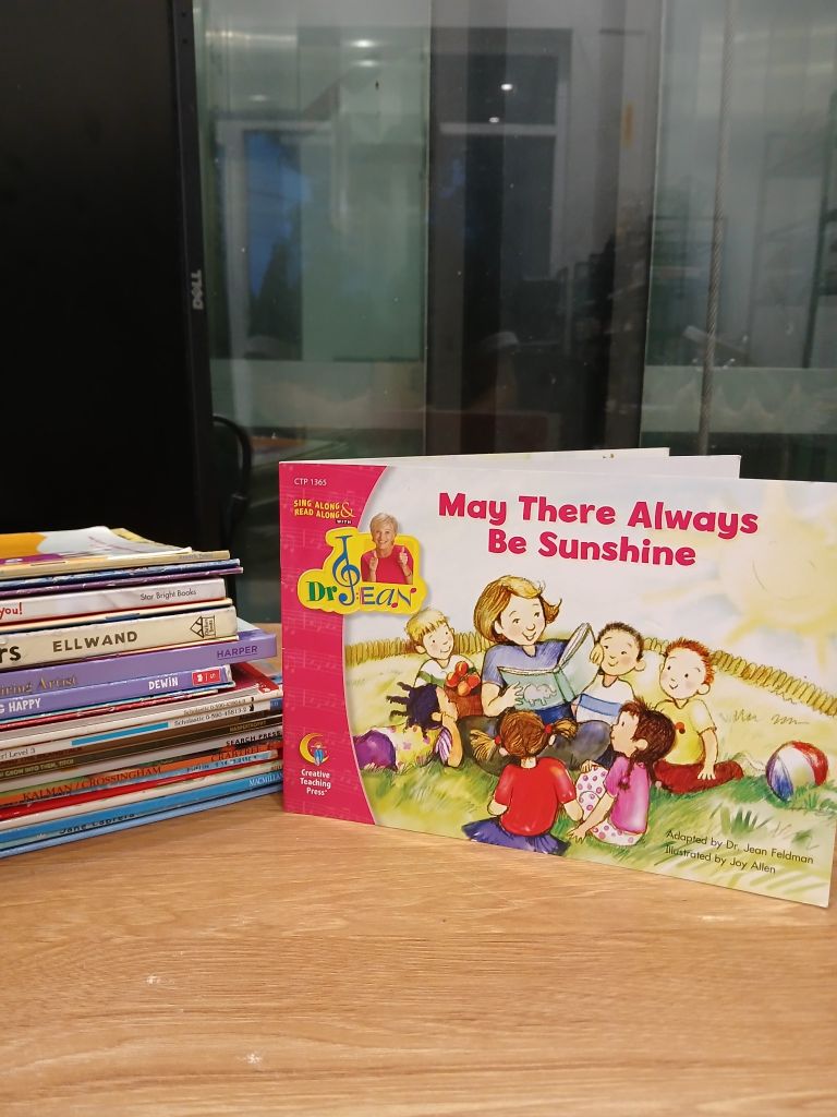 May There Always Be Sunshine - Adapted by Dr. Jean Feldman & Joy Allen - Ảnh thực tế 9