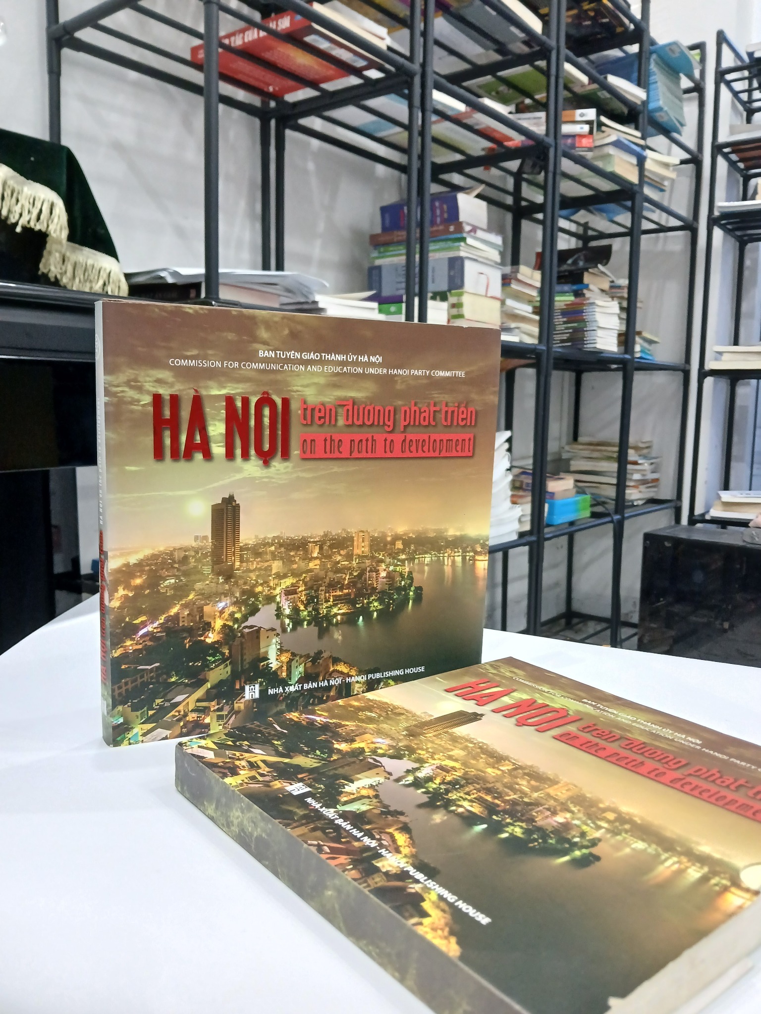 Hà Nội trên đường phát triển