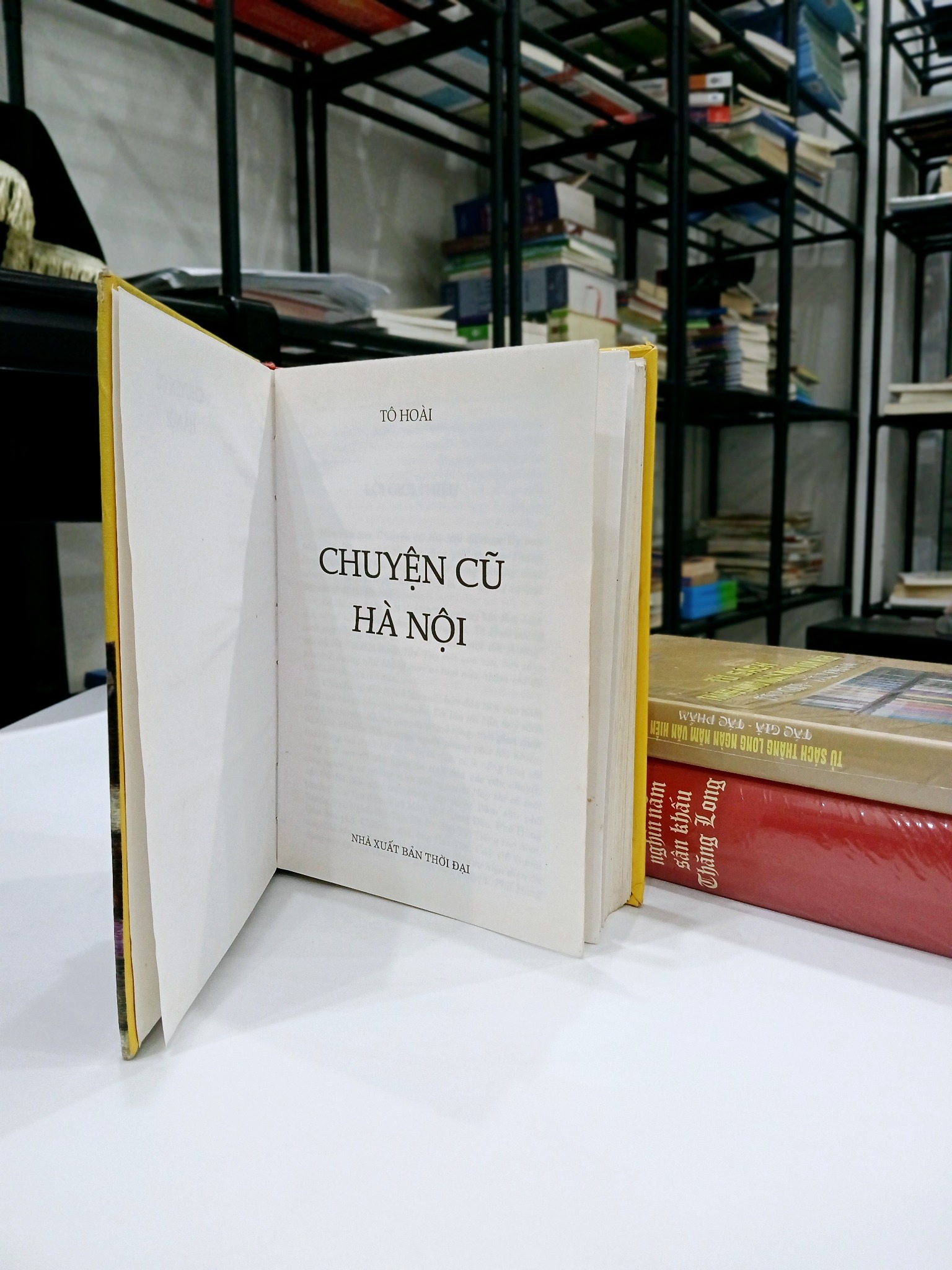 Chuyện Cũ Hà Nội - Tô Hoài